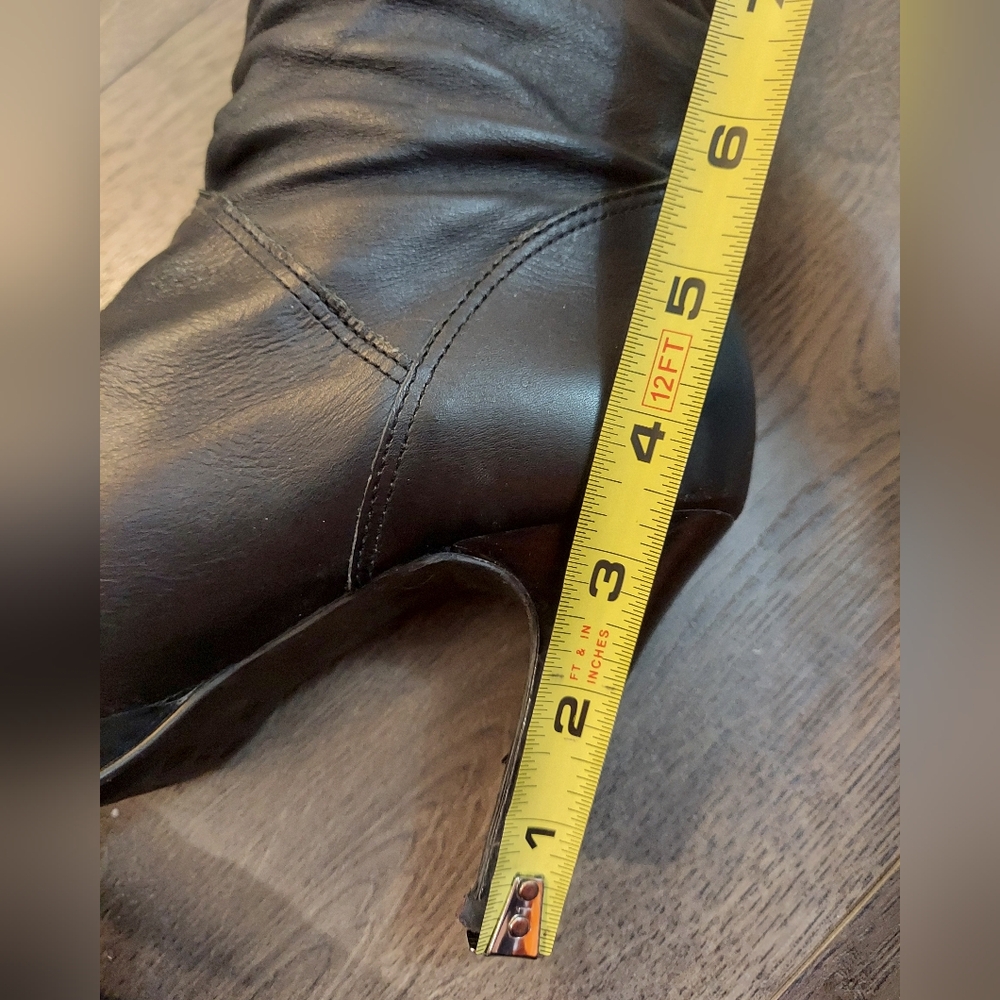Cathy Jean - Made In Brazil- Runched Leather Heeled Boots Size 6 - Picture 4 of 6